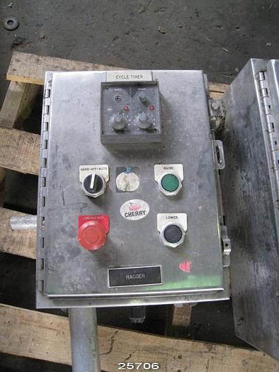 Used BLACK CLAWSON M-SERIES #25706