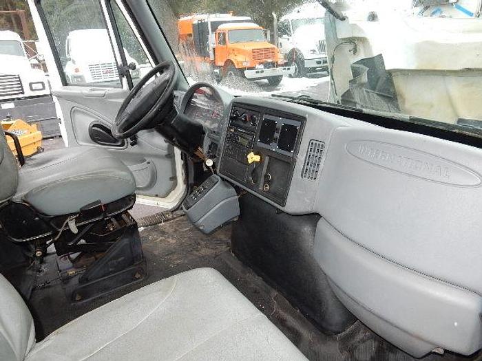 Used 2003 International 7400- Stock #: 8680