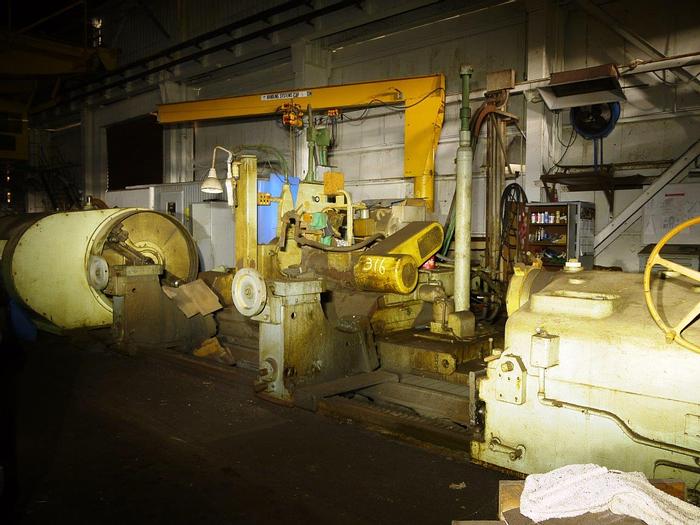 Used 60" x 216" Cincinnati Roll Grinder: RG-093