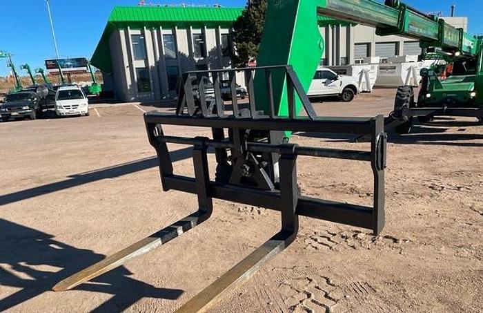 Used 2014 JLG 10054 4x4 10000 lb Telehandler