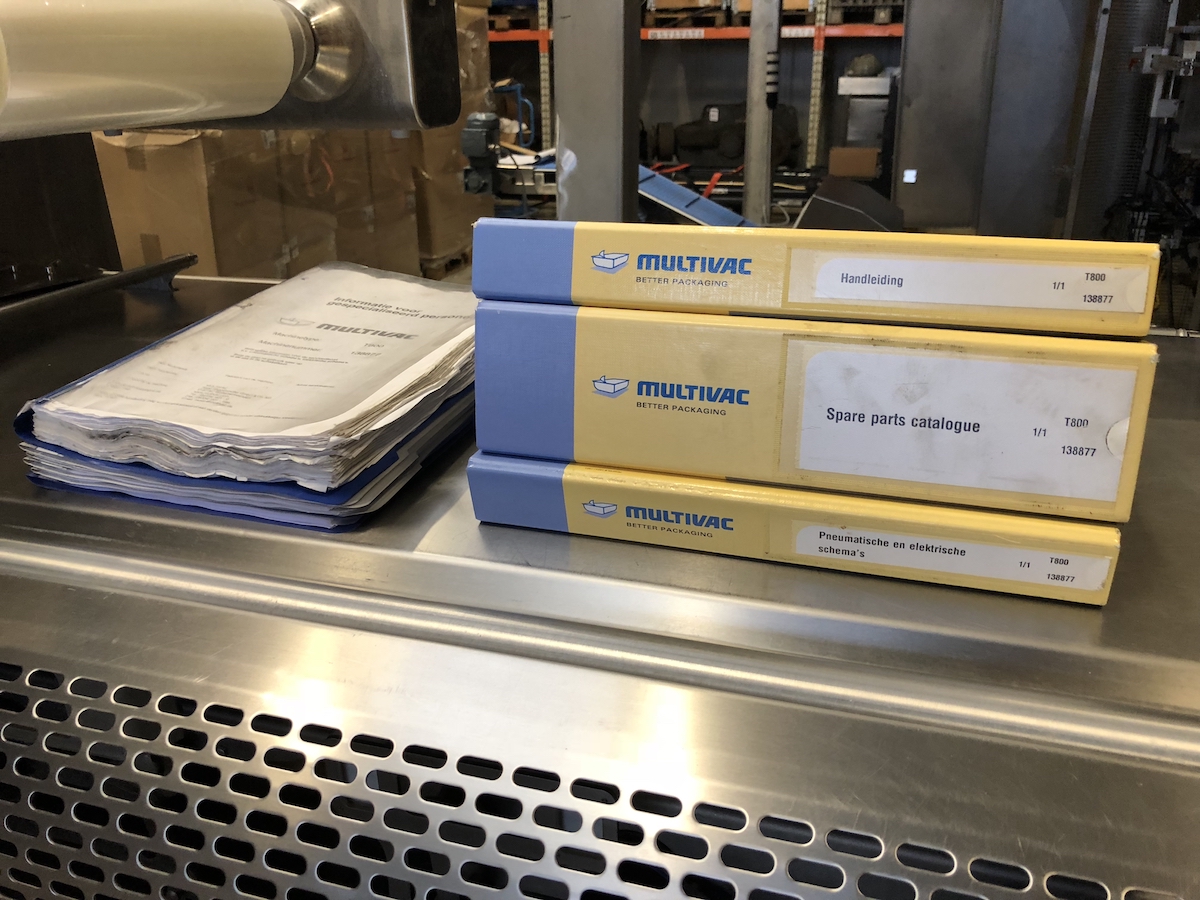 Used Multivac T800 high speed MAP traysealer