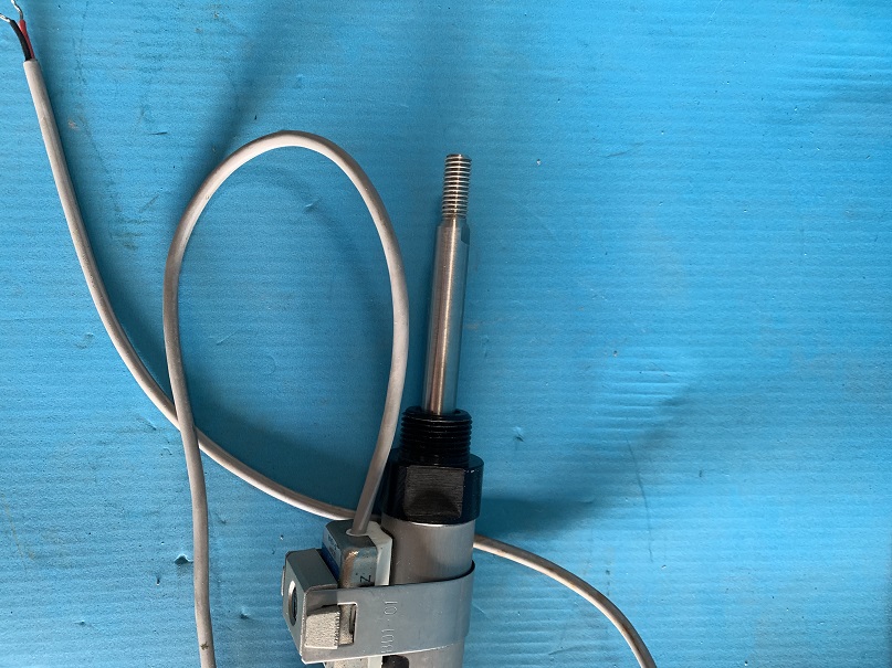 Used SMC Switch Air Cylinder CDMWFN20-100-57