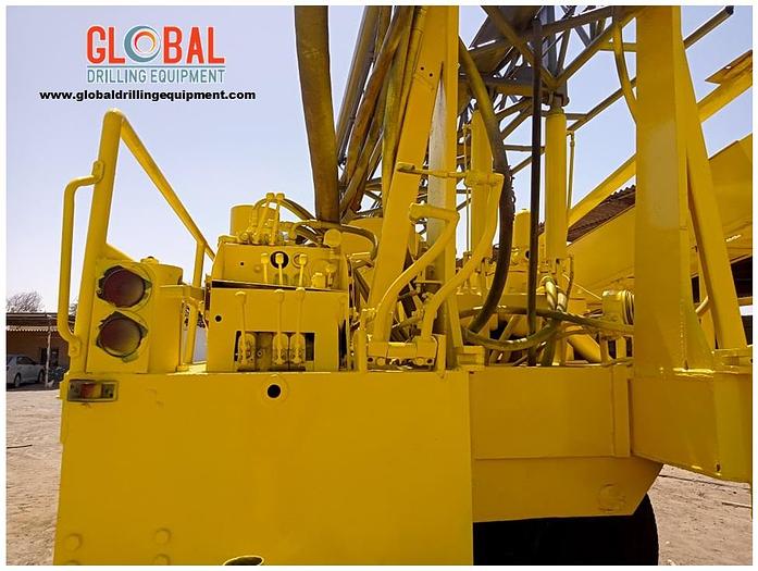 Used Item 0169 : 1969 Cyclone Dyna Rig ( TH60 Cyclone) with 5x6 Mud pump