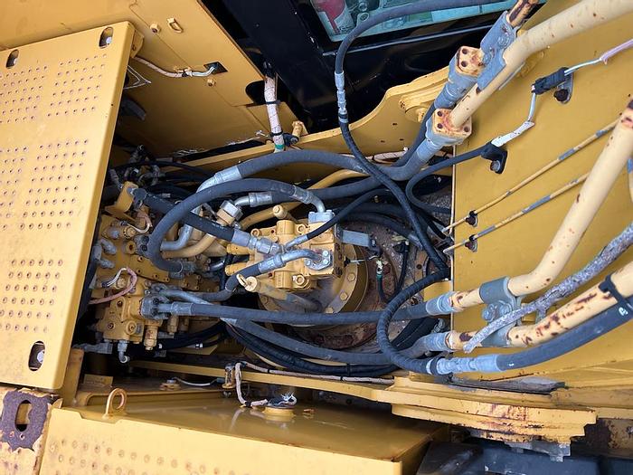 Used 2013 CAT 320E L EXCAVATOR