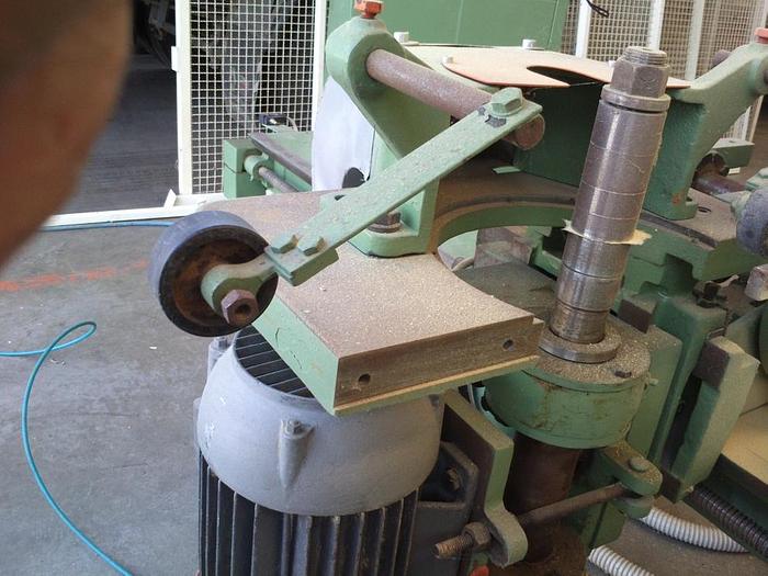 Used DOUBLE TENONING MACHINE WITH AUTOMATIC TROLLEY