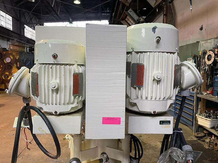 Used 40 GALLON ROSS VERSAMIX - MODEL PVM-40 - S/S