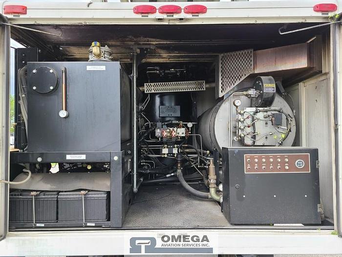 Used 1997 FMC LMD2000 Aircraft Deicer (2,000 total gallon tank cap)