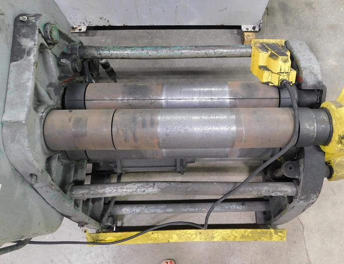 Used Lown 3' x 5/16" Initial Pinch Plate Roll B638