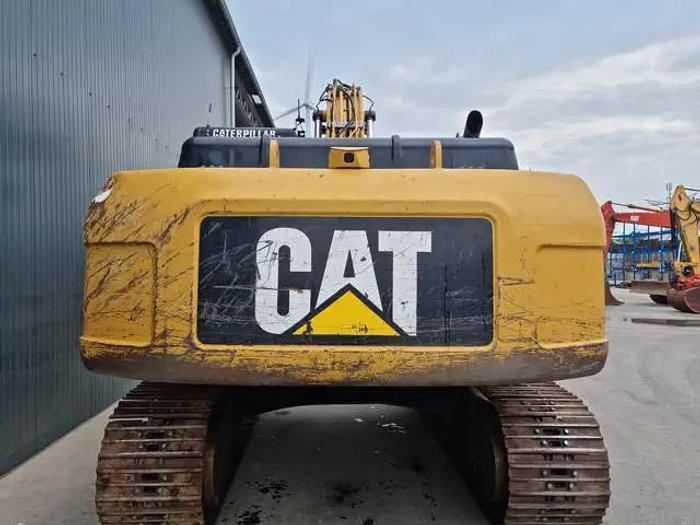 Gebraucht 2009 Caterpillar  329D LN