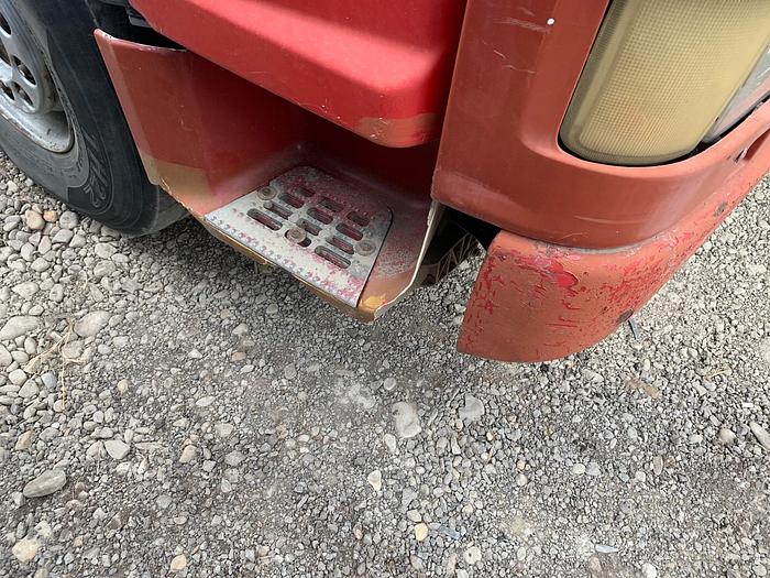 Used 2001 DAF 95 xf 430 euro 3 manual