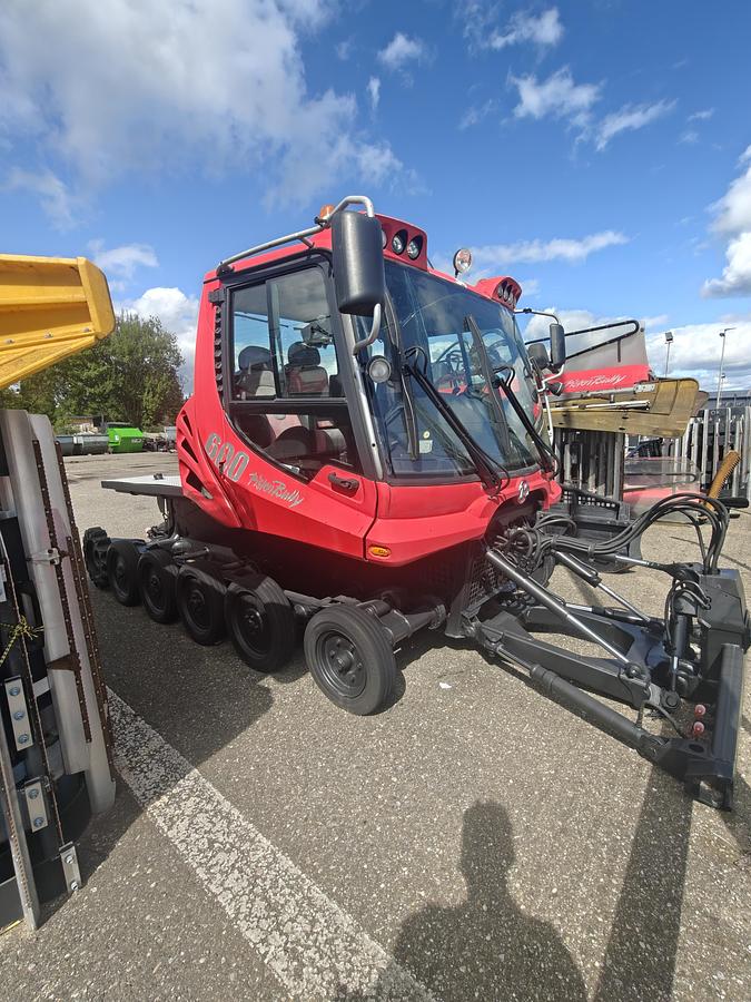Used PistenBully 600 (2010)