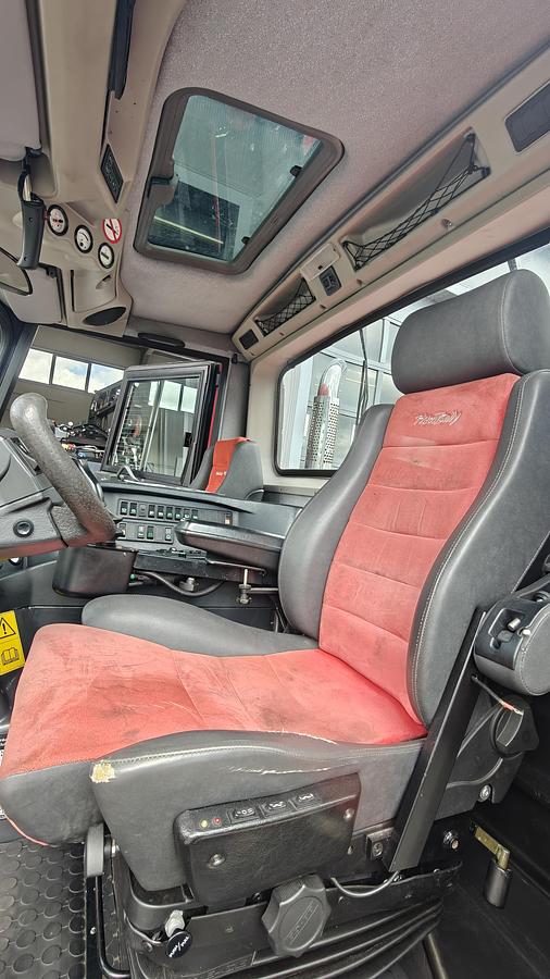 Used PistenBully 300 Kandahar