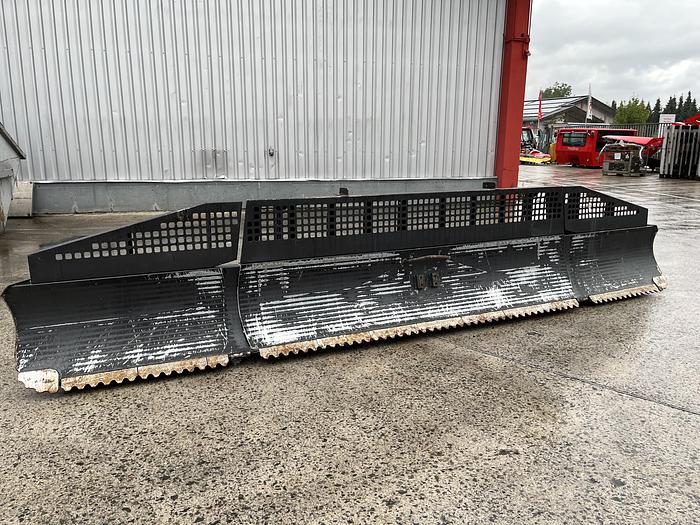 Used PistenBully 600 SCR (2016)