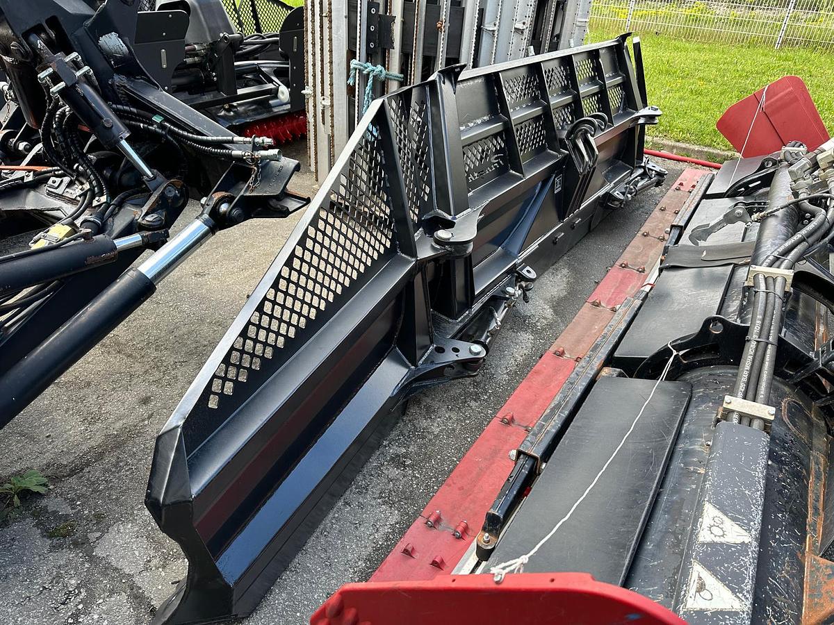 Used Prinoth Bison X 2016