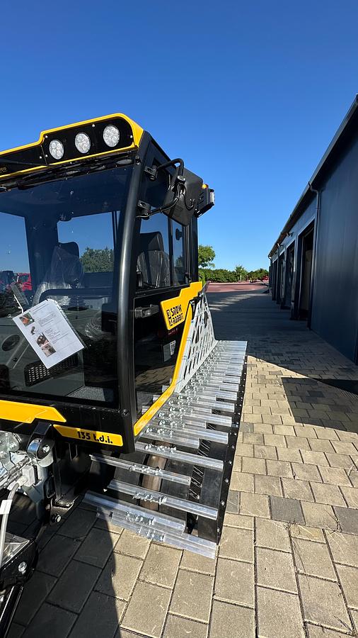 Favero Lorenzo Snow Rabbit 3X (2025)