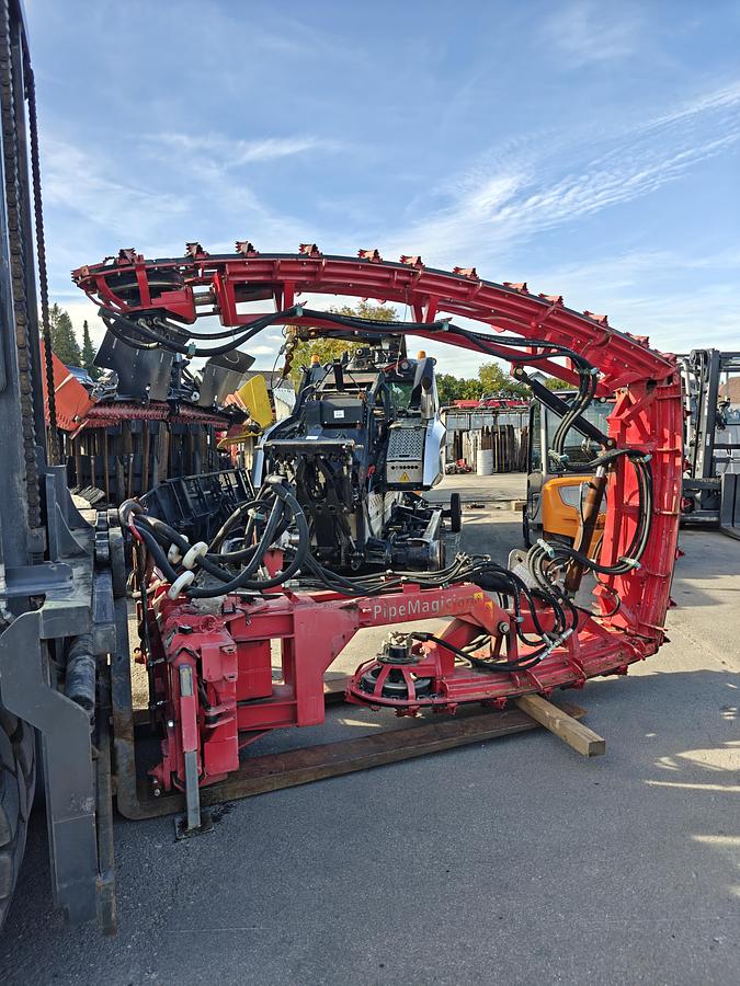 Used 2005 PistenBully Pipe-Magician