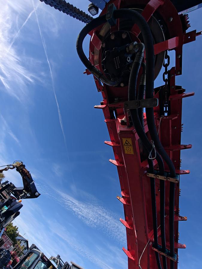 Used 2005 PistenBully Pipe-Magician