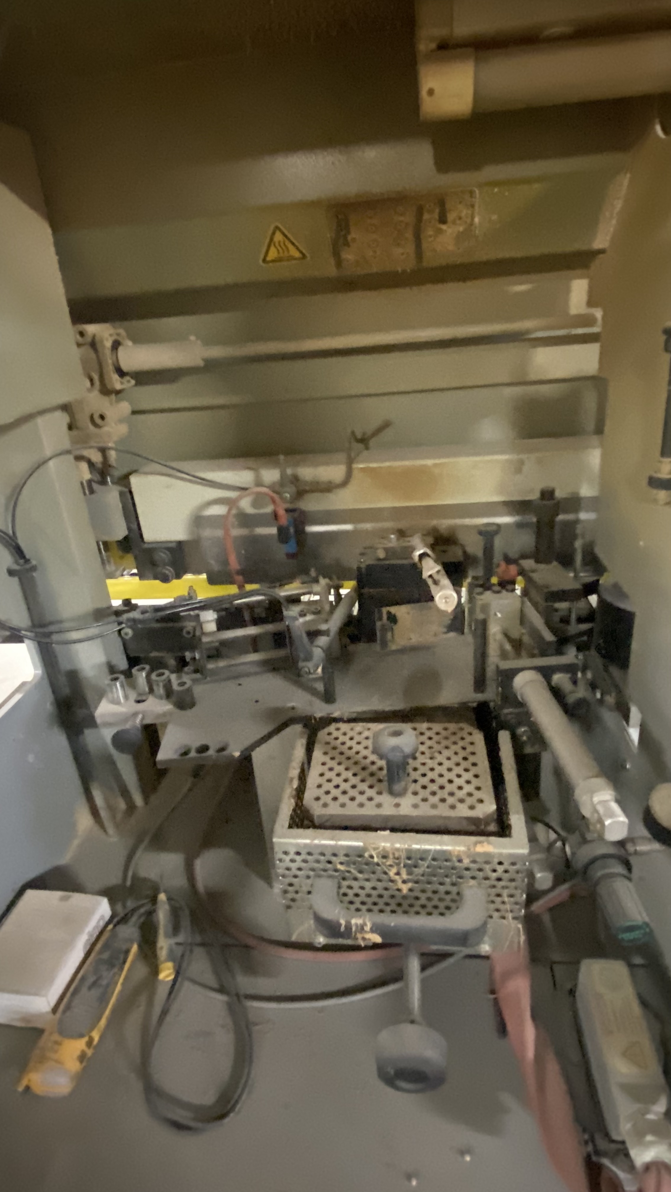 Used 2009 Fravol S-4 Edgebanding Machine