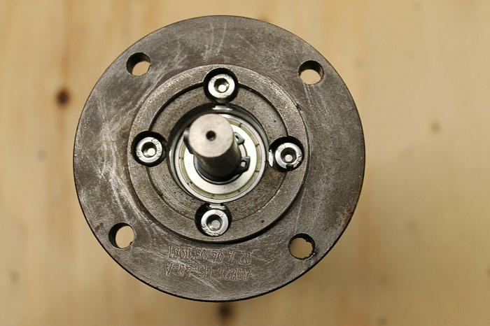 Used JIANGYIN KINEMATICS MOTOR 24LH-1800-236-29 236:1 24VDC 1800RPM 12MM SHAFT (B3)