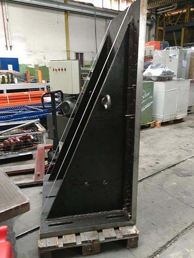 Gebraucht Aufspannwinkel für Bohrwerk 1745 x 995 mm