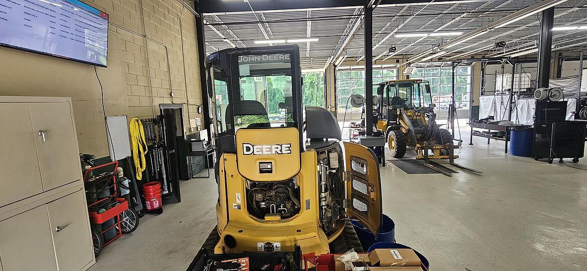Used 2016 John Deere 35G