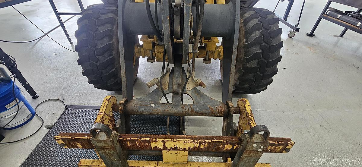 Used 2015 John Deere 244K Loader