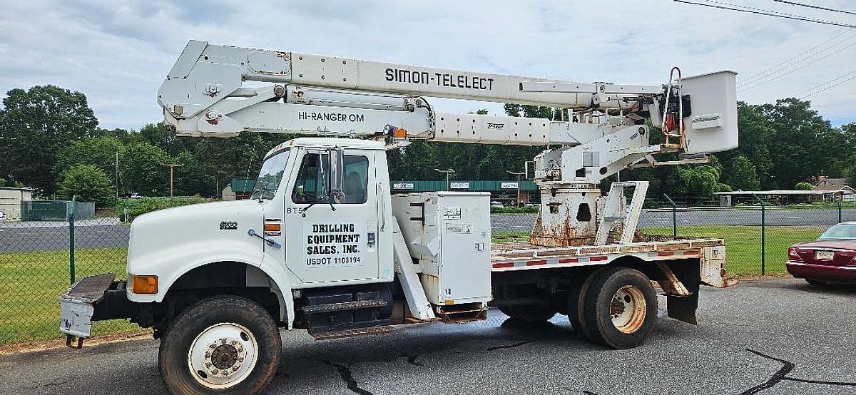 Used 1998 International Boom Truck