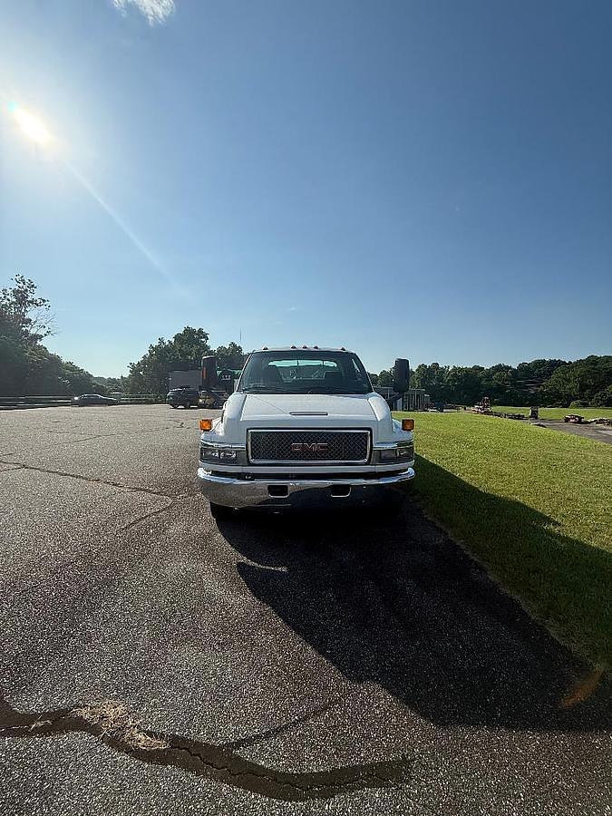 Used 2004 GMC C4500 Service Truck