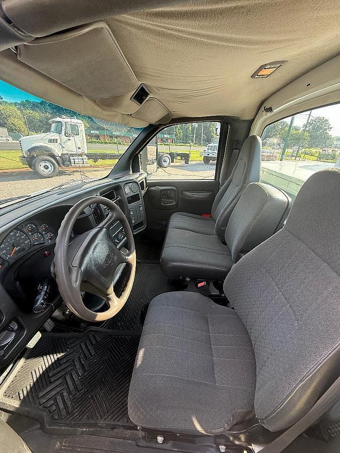 Used 2004 GMC C4500 Service Truck
