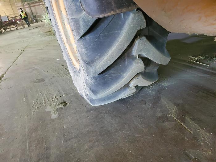 Used 2020 Caterpillar 908M Wheel Loader