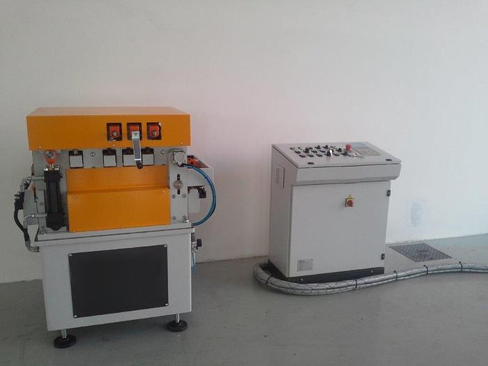 New F&P "RAM" Electronic Straightener-Feeders #3572.1