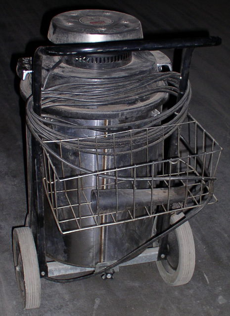 Used Dayton Model 3Z711G Industrial Vacuum Cleaner