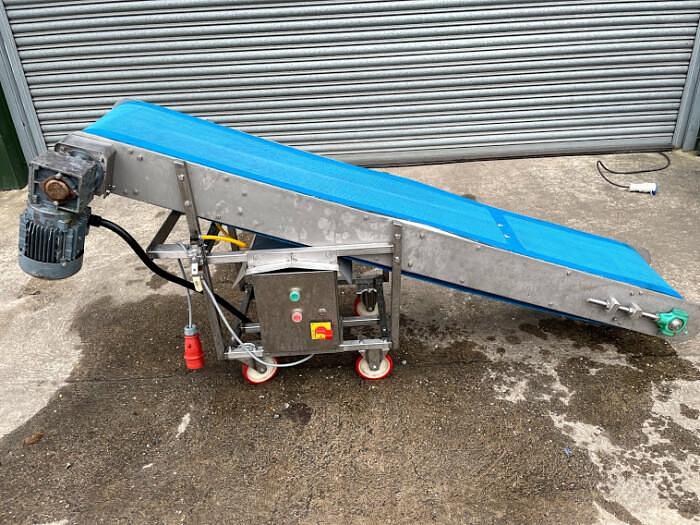 Used INCLINED CONVEYOR BELT – 1950MM X 350MM
