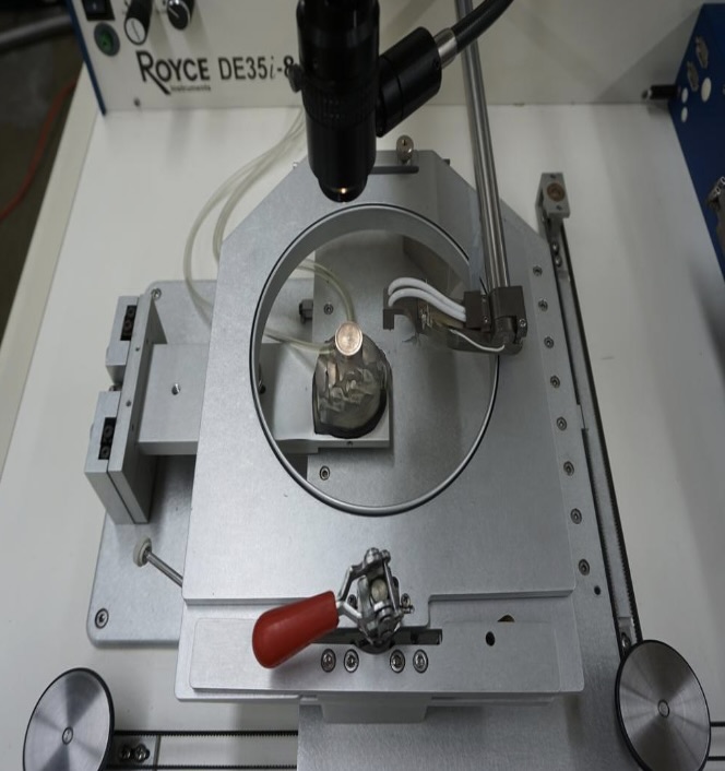 Used Royce Instruments DE35i-6 pick and place for wafers up to 150mm