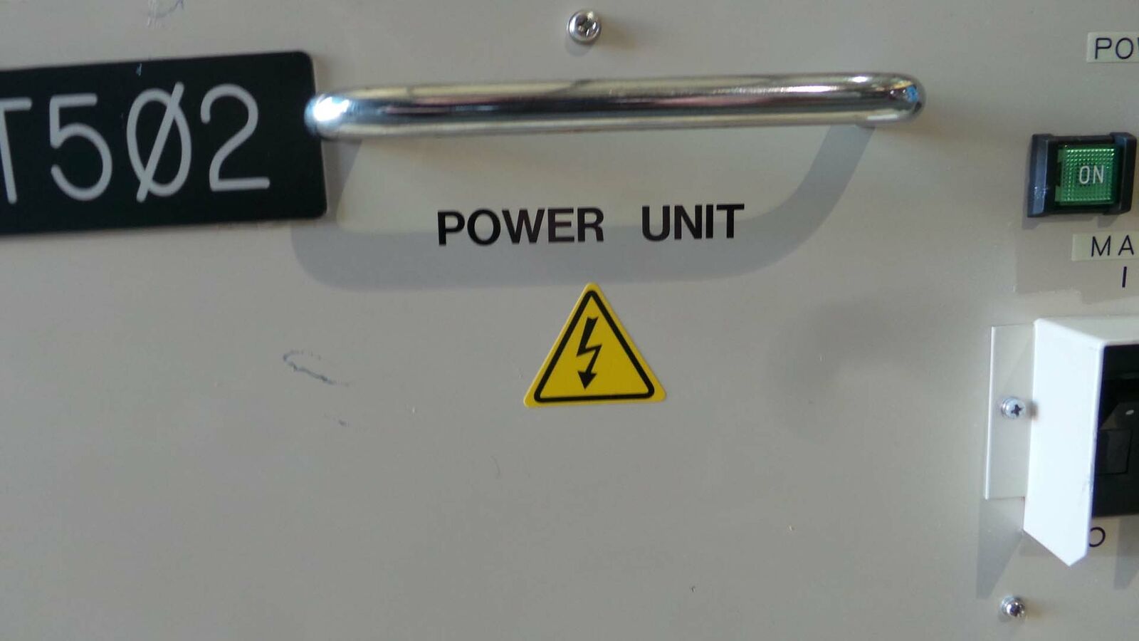 Used Nikon Power Unit, Power Supply ROLL AROUND / 220~240 V / 4A / 50~60Hz / OPTiSTAT