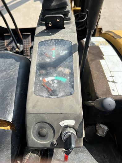 Used 2004 CATERPILLAR 303 CR