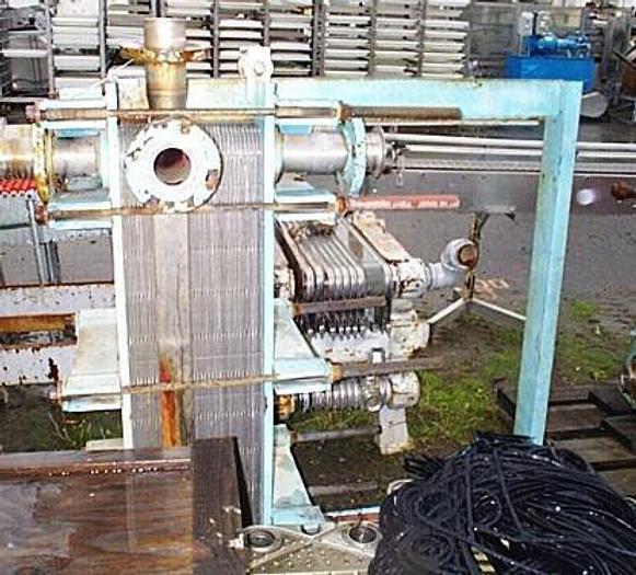 Used Heat Exchanger, Plate, 312 SF, S/st, APV, (52) Plates, #C431660