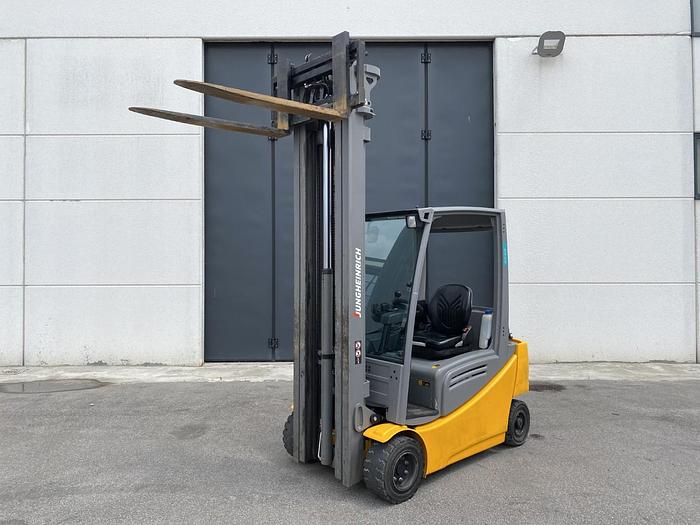 Usato 2018 JUNGHEINRICH EFG 320