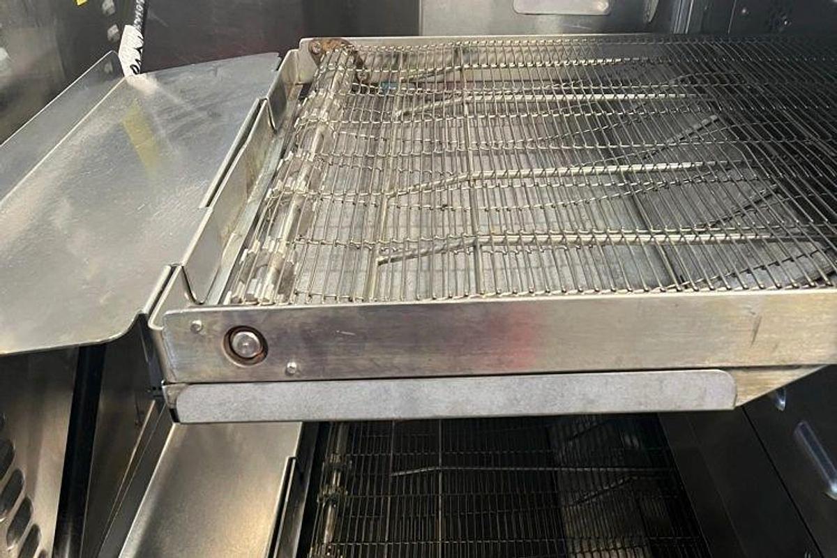 Used TurboChef HHC2020 STD Conveyor Oven, Rapid Cook
