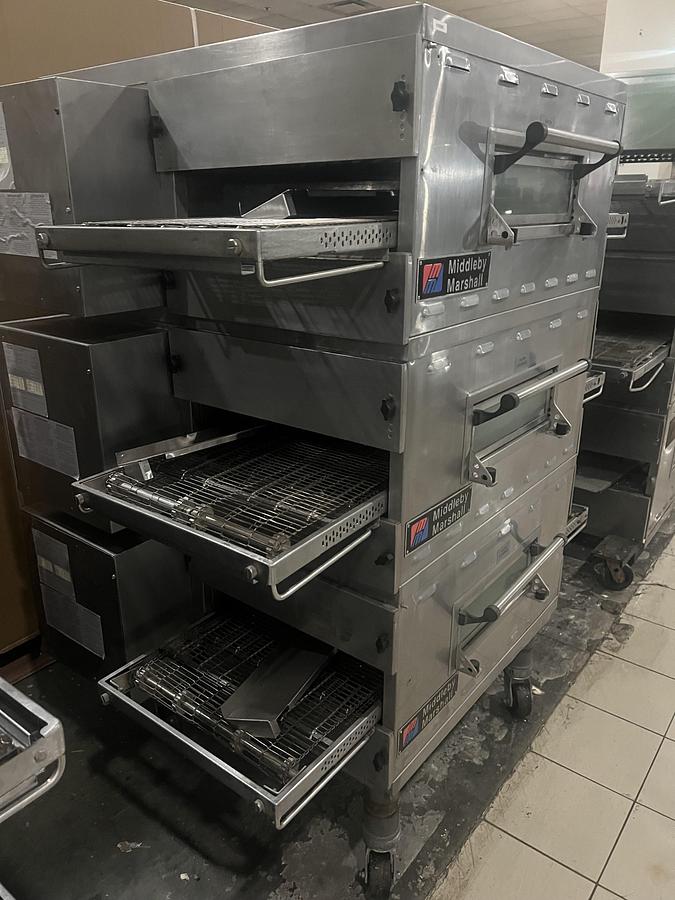 Used PS536G TRIPLE STACK CONVEYOR OVEN