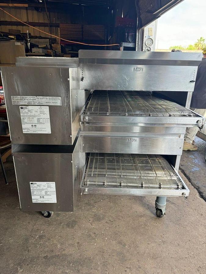 Used Middleby Marshall PS638G-2 65” Gas Double Impingement Conveyor Oven - Natural GasMiddleby Marshall PS638G-2 65” Gas Double Impingement Conveyor Oven - Natural Gas