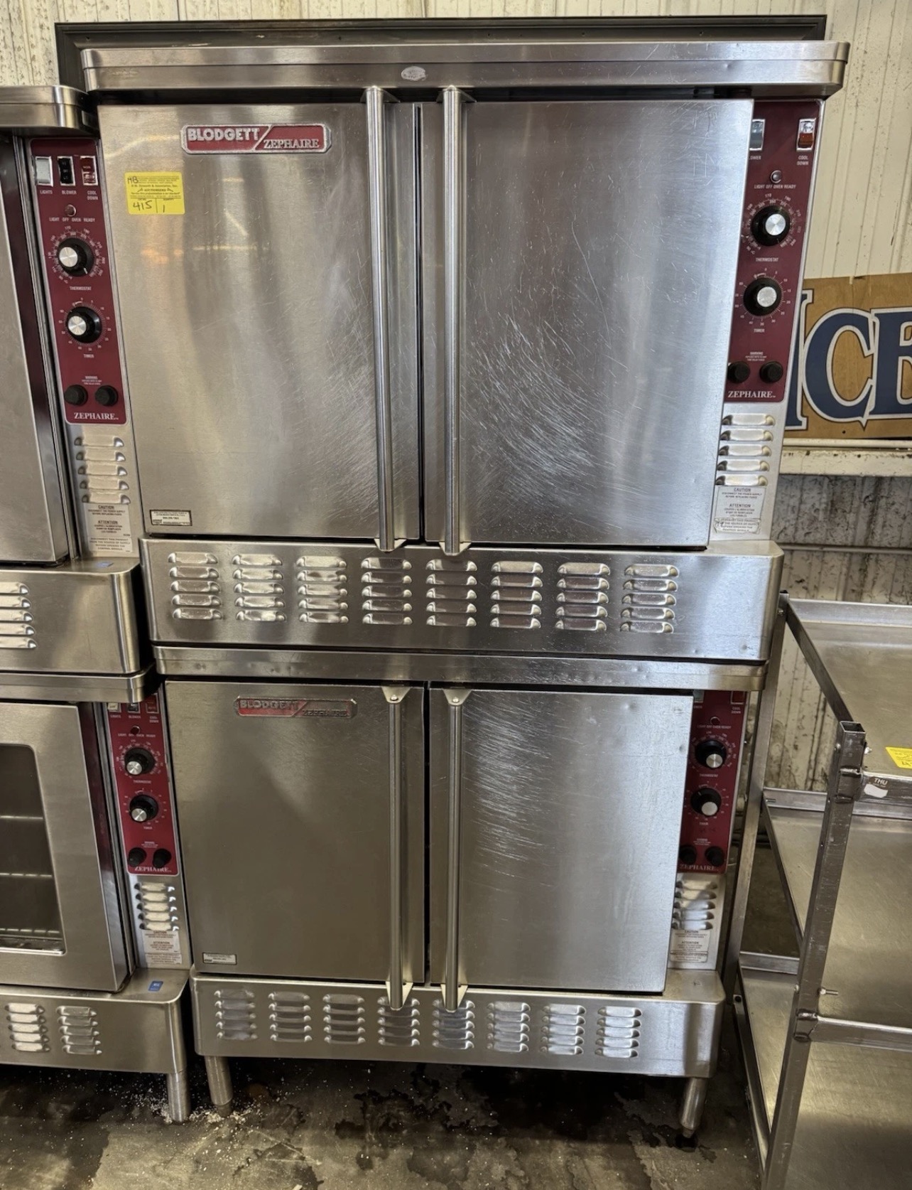 Refurbished BLODGETT ZEPHAIRE-100-G DOUBLE STACK ELECTRIC CONVECTION OVEN – 208V