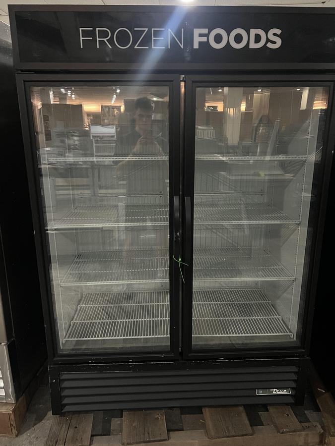 Refurbished TRUE 2 Door Glass Door Commercial Freezer Merchandiser Reach-In Display