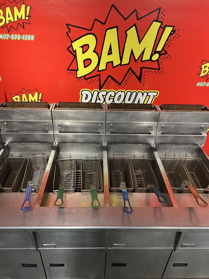 Used Pitco SSH55 Commercial Gas Fryer Battery