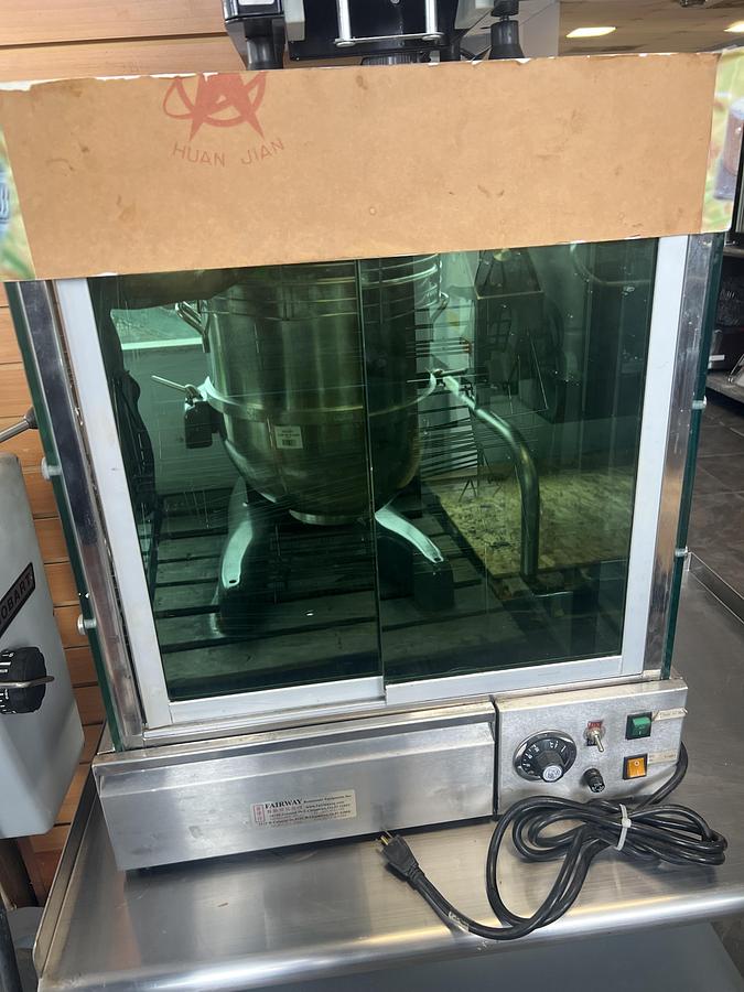 Used Fairway Heated Display Case Food Warmer Merchandiser