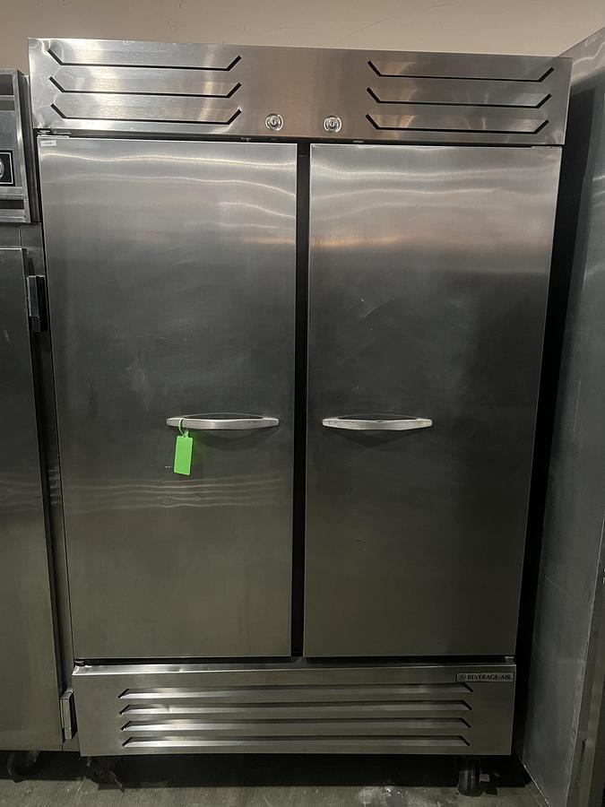 Refurbished Beverage-Air 2 Door Commercial Reach-In Refrigerator Stainless Steel Used