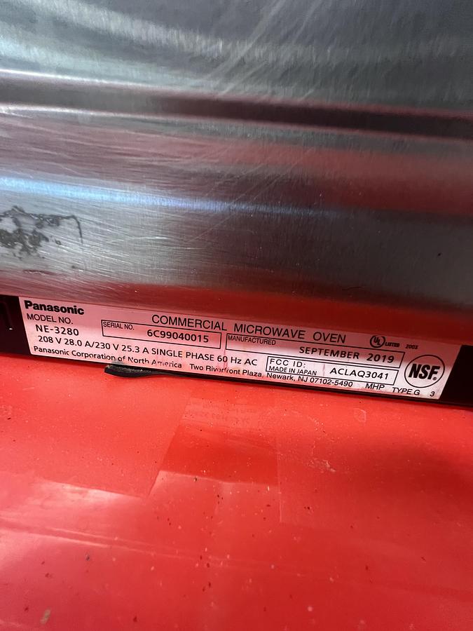 Refurbished Panasonic Commercial Microwave Oven