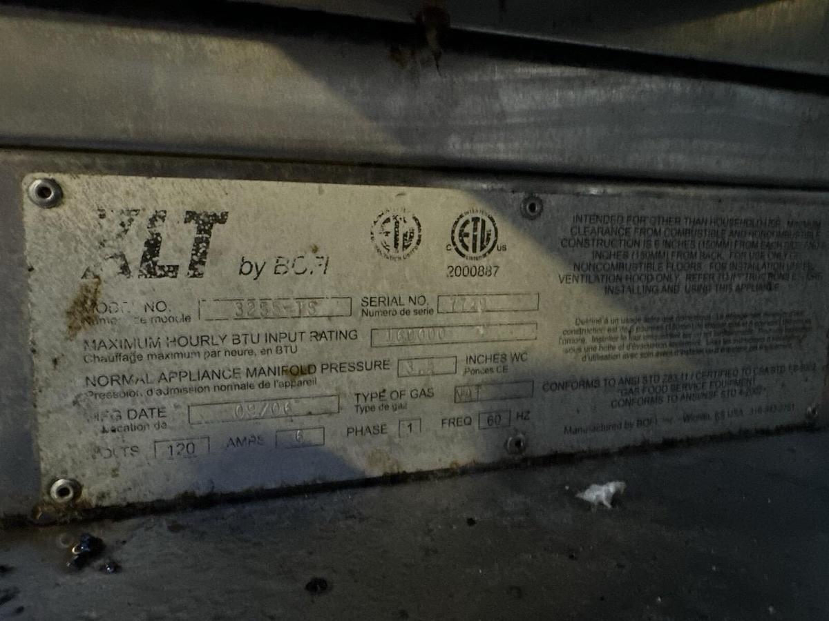 Used XLT 3255 Pizza Oven