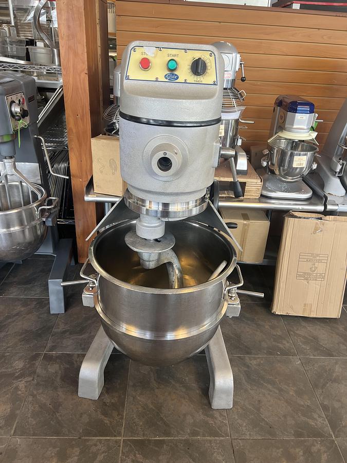 Refurbished Globe SP60 60 Qt Commercial Planetary Mixer w/ Bowl & Dough Hook Heavy Duty