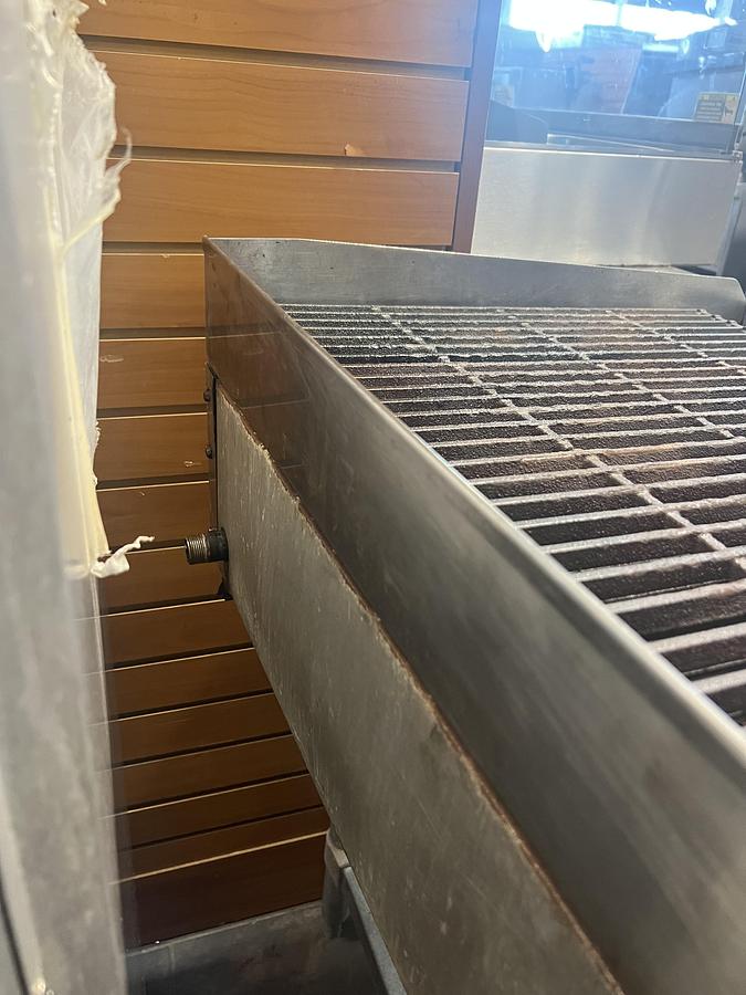 Used Dukers Commercial Gas Countertop Charbroiler Heavy Duty Restaurant Grill